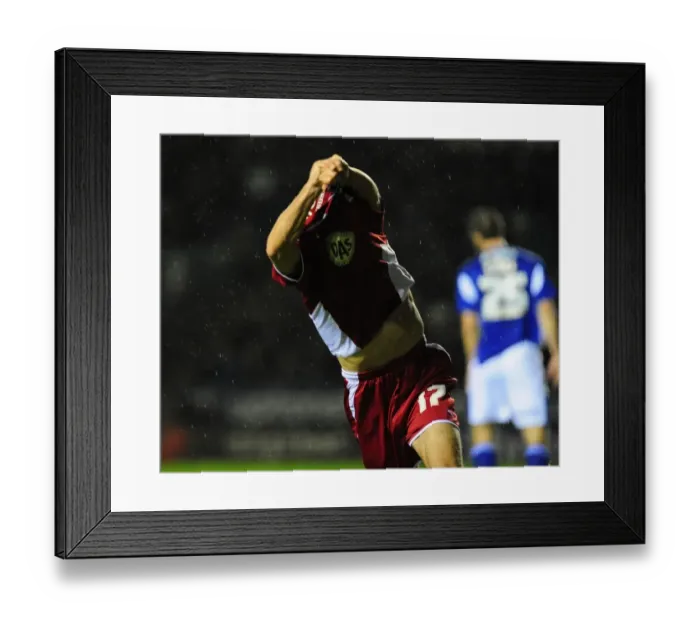 Framed Print : Clash of Champions: Leicester City vs. Bristol City - Season 09-10