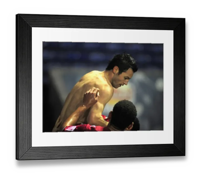 Framed Print : Clash of Titans: Leicester City vs. Bristol City - Season 09-10 Framed Print : Clash of Titans: Leicester City vs. Bristol City - Season 09-10
