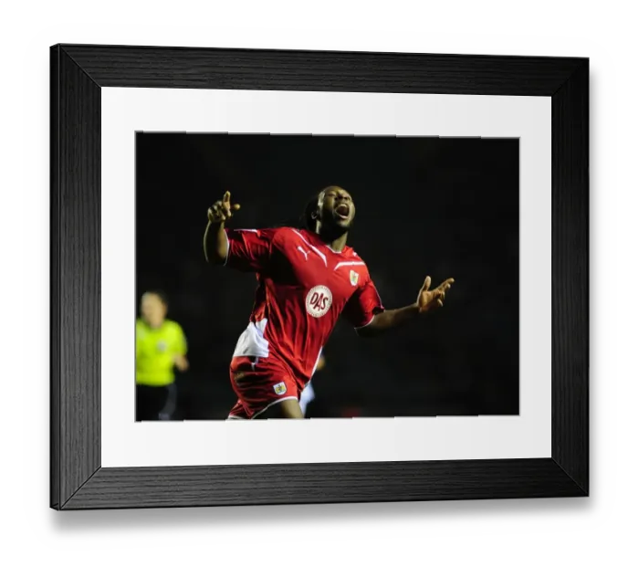 Framed Print : Evander Sno's Euphoric Moment: Celebrating a Goal for Bristol City Against Leicester City Framed Print : Evander Sno's Euphoric Moment: Celebrating a Goal for Bristol City Against Leicester City