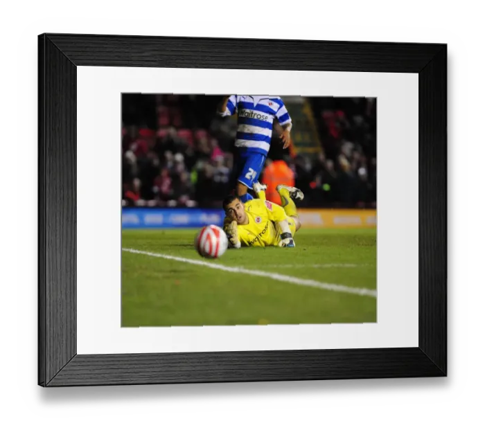 Framed Print : Bristol City vs Reading: A Football Rivalry - Season 09-10 Framed Print : Bristol City vs Reading: A Football Rivalry - Season 09-10