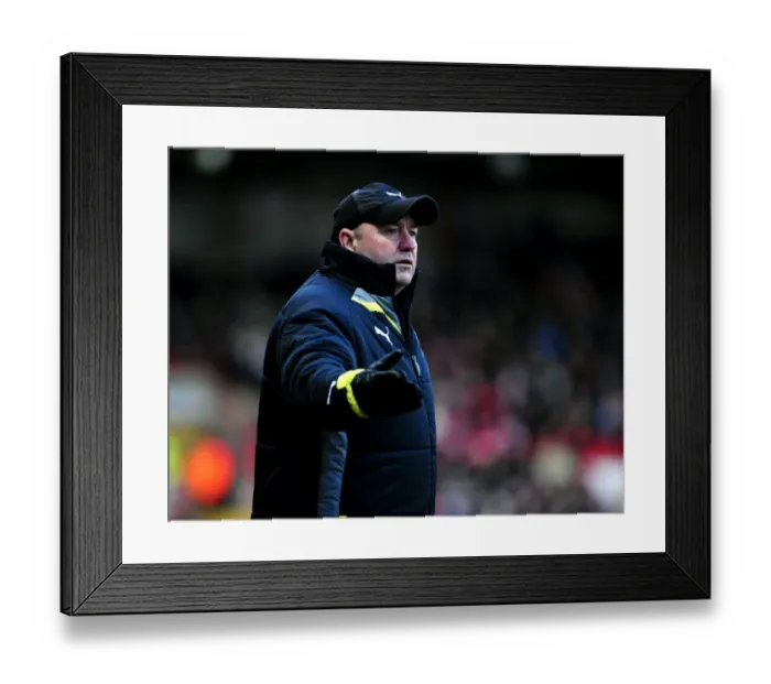Framed Print : Clash of Titans: Bristol City vs Reading, 09-10 Season Framed Print : Clash of Titans: Bristol City vs Reading, 09-10 Season