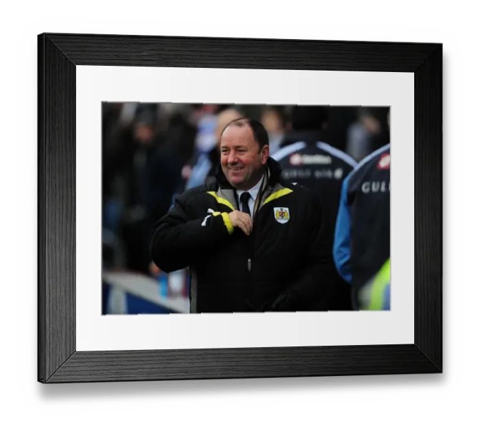 Framed Print : Bristol City First Team: Season 09-10: QPR v Bristol City Framed Print : Bristol City First Team: Season 09-10: QPR v Bristol City