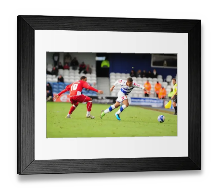 Framed Print : Battle of the Terraces: QPR vs. Bristol City - A Football Rivalry (Season 09-10) Framed Print : Battle of the Terraces: QPR vs. Bristol City - A Football Rivalry (Season 09-10)