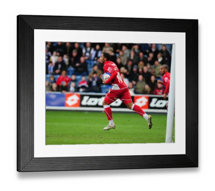 Framed Print : Battle of the West Country: QPR vs. Bristol City - Season 09-10