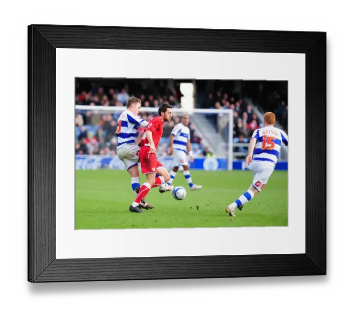 Framed Print : Battle of the Terraces: QPR vs. Bristol City - Football Rivalry (Season 09-10) Framed Print : Battle of the Terraces: QPR vs. Bristol City - Football Rivalry (Season 09-10)