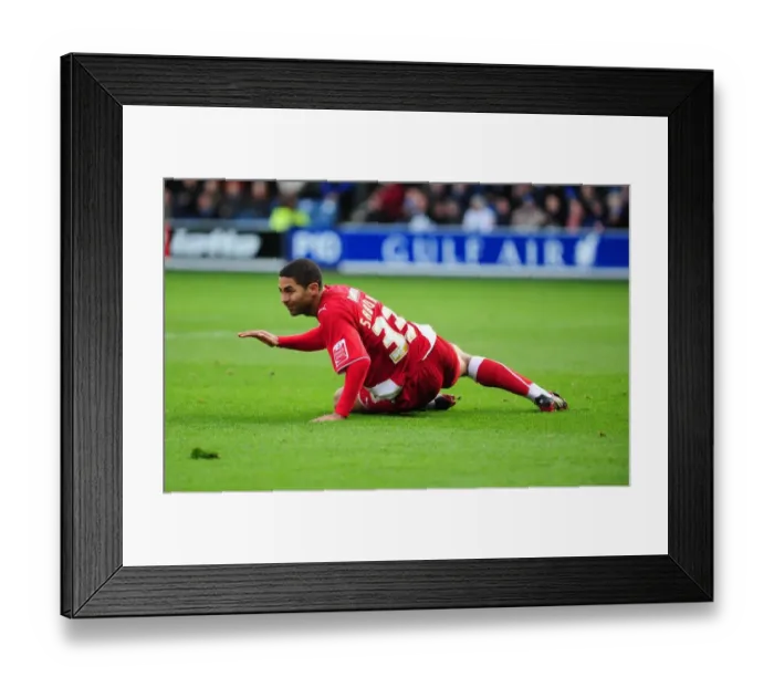 Framed Print : Battle of the West Country: QPR vs. Bristol City (Season 09-10) Framed Print : Battle of the West Country: QPR vs. Bristol City (Season 09-10)