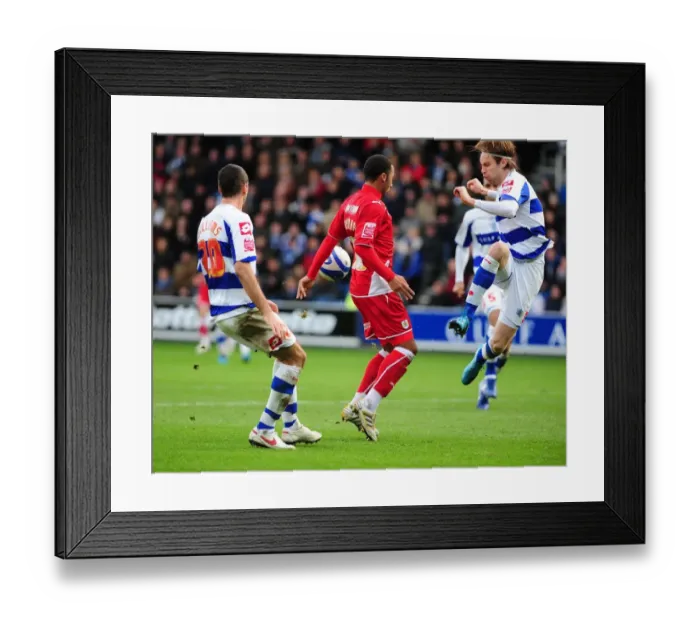 Framed Print : Battle of the West Country: QPR vs. Bristol City - Season 09-10 Framed Print : Battle of the West Country: QPR vs. Bristol City - Season 09-10