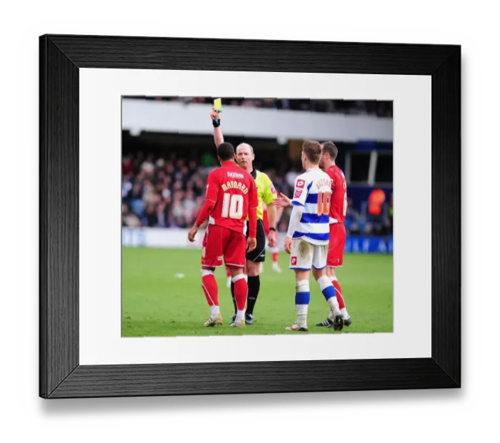 Framed Print : Bristol City vs. QPR: A Football Rivalry - Season 09-10: The Battle on the Field Framed Print : Bristol City vs. QPR: A Football Rivalry - Season 09-10: The Battle on the Field
