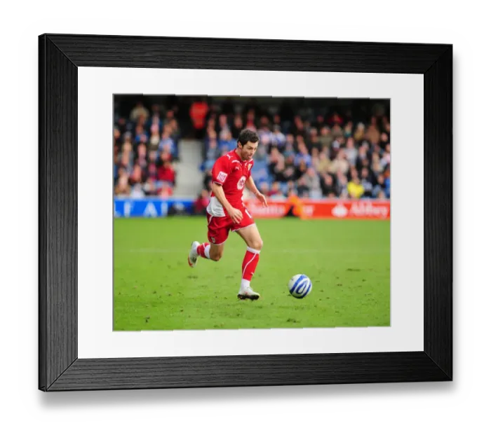 Framed Print : Battle of the Terraces: QPR vs. Bristol City - Football Rivalry (Season 09-10) Framed Print : Battle of the Terraces: QPR vs. Bristol City - Football Rivalry (Season 09-10)