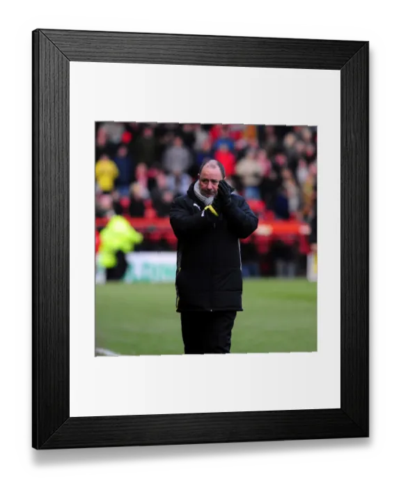 Framed Print : Bristol City vs. Watford: A Clash from the 09-10 Season Framed Print : Bristol City vs. Watford: A Clash from the 09-10 Season