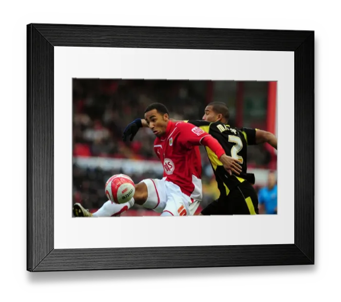 Framed Print : Bristol City vs. Watford: A Football Rivalry (09-10 Season) Framed Print : Bristol City vs. Watford: A Football Rivalry (09-10 Season)