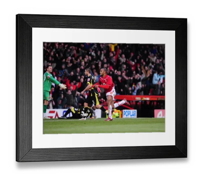 Framed Print : Bristol City vs. Watford: A Season 09-10 Football Showdown Framed Print : Bristol City vs. Watford: A Season 09-10 Football Showdown