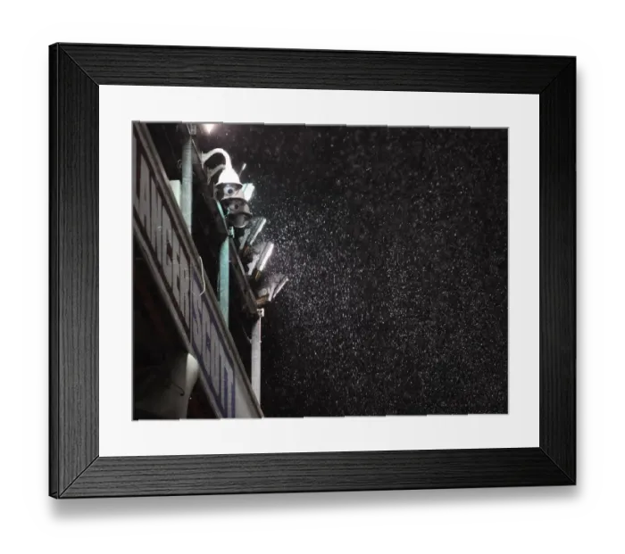 Framed Print : Bristol City vs Cardiff City: FA Cup Clash - Season 09-10