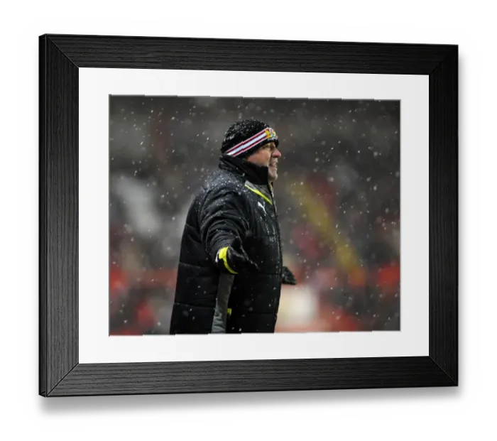 Framed Print : Bristol City vs Cardiff City: FA Cup Clash - Season 09-10 Framed Print : Bristol City vs Cardiff City: FA Cup Clash - Season 09-10