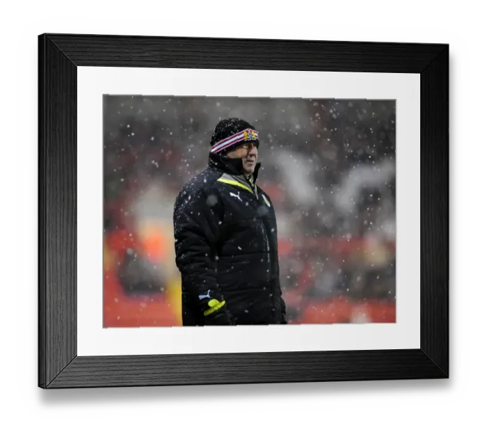 Framed Print : Bristol City vs Cardiff City: FA Cup Clash - Season 09-10 Framed Print : Bristol City vs Cardiff City: FA Cup Clash - Season 09-10