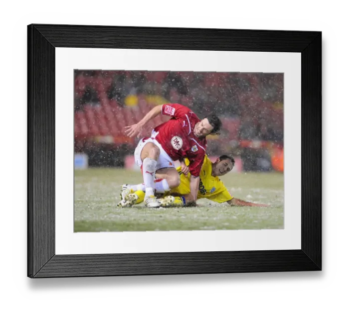 Framed Print : Bristol City vs Cardiff City: FA Cup Clash - Season 09-10