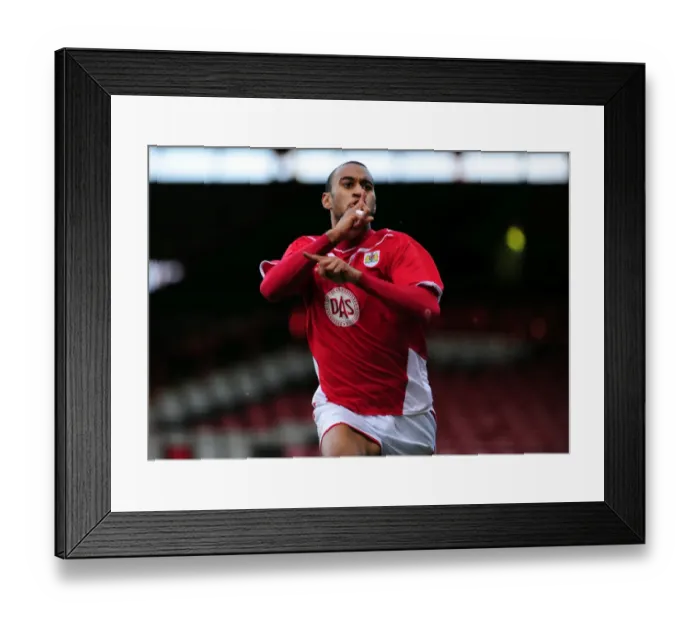 Framed Print : Bristol City vs Preston North End: A Football Rivalry - Season 09-10 Framed Print : Bristol City vs Preston North End: A Football Rivalry - Season 09-10