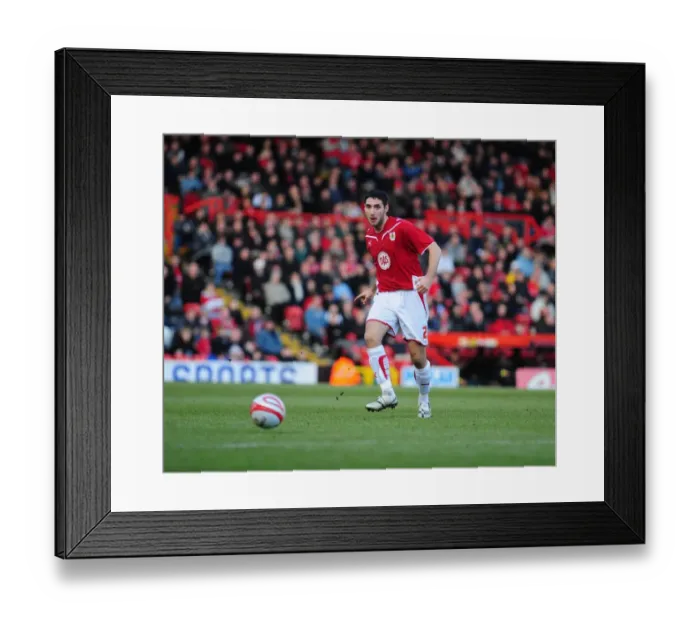Framed Print : Bristol City vs Preston North End: A Football Showdown - Season 09-10 Framed Print : Bristol City vs Preston North End: A Football Showdown - Season 09-10