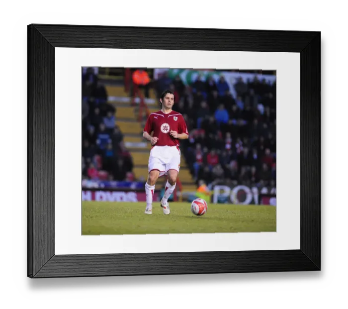 Framed Print : Bristol City vs Preston North End: A Football Rivalry Unfolds - Season 09-10 Framed Print : Bristol City vs Preston North End: A Football Rivalry Unfolds - Season 09-10