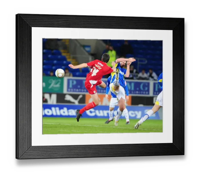 Framed Print : FA Cup Showdown: Cardiff City vs. Bristol City, Season 09-10 Framed Print : FA Cup Showdown: Cardiff City vs. Bristol City, Season 09-10