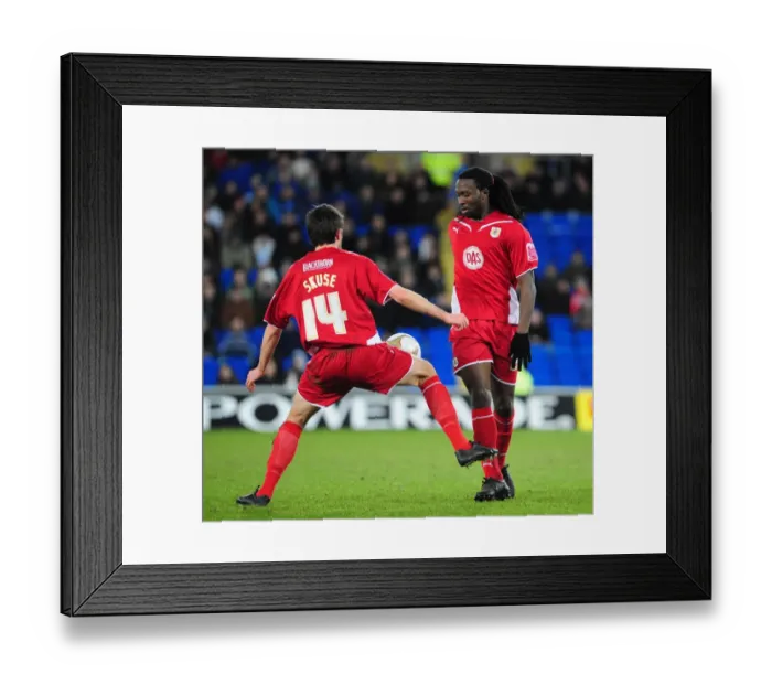 Framed Print : FA Cup Showdown: Cardiff City vs. Bristol City, Season 09-10 Framed Print : FA Cup Showdown: Cardiff City vs. Bristol City, Season 09-10