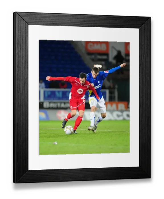 Framed Print : FA Cup Showdown: Cardiff City vs. Bristol City, Season 09-10 Framed Print : FA Cup Showdown: Cardiff City vs. Bristol City, Season 09-10