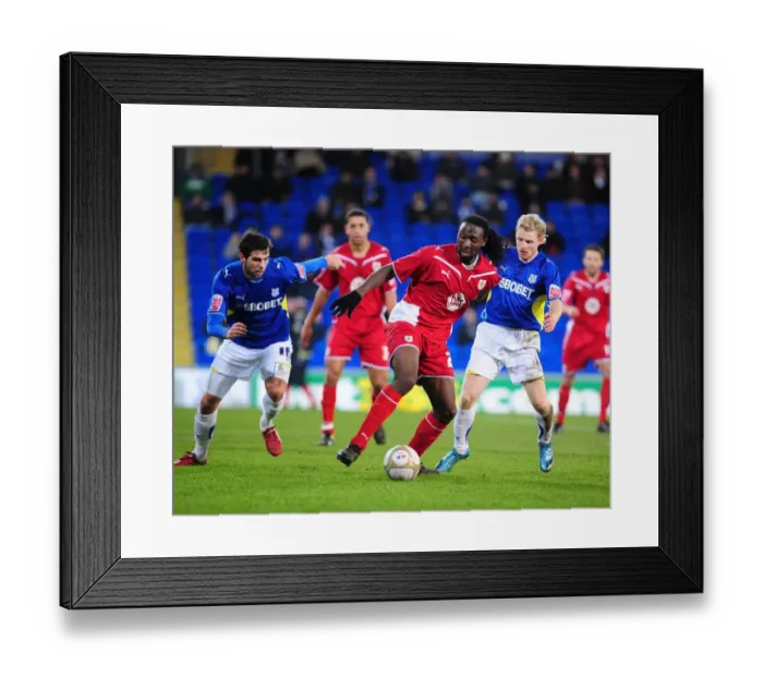 Framed Print : FA Cup Showdown: Cardiff City vs. Bristol City, Season 09-10 Framed Print : FA Cup Showdown: Cardiff City vs. Bristol City, Season 09-10