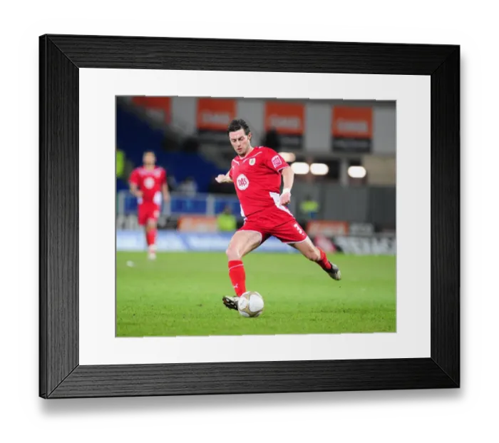 Framed Print : Bristol City vs. Cardiff City: FA Cup Clash, Season 09-10 Framed Print : Bristol City vs. Cardiff City: FA Cup Clash, Season 09-10