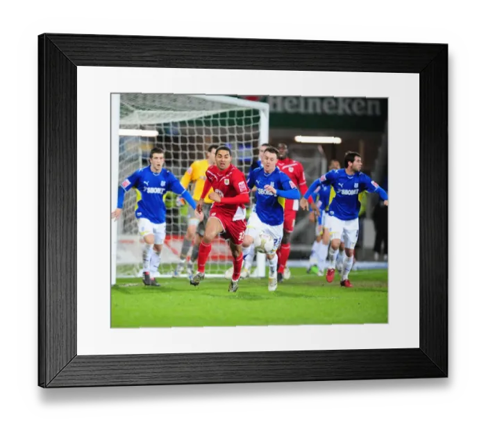 Framed Print : FA Cup Showdown: Cardiff City vs. Bristol City, Season 09-10