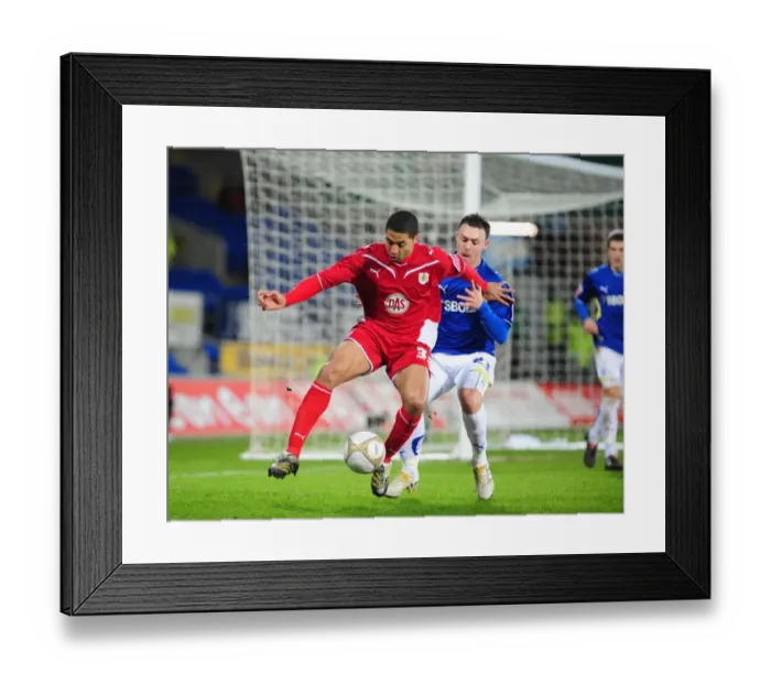 Framed Print : FA Cup Showdown: Cardiff City vs. Bristol City, Season 09-10
