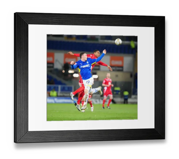 Framed Print : FA Cup Showdown: Cardiff City vs. Bristol City, Season 09-10 Framed Print : FA Cup Showdown: Cardiff City vs. Bristol City, Season 09-10