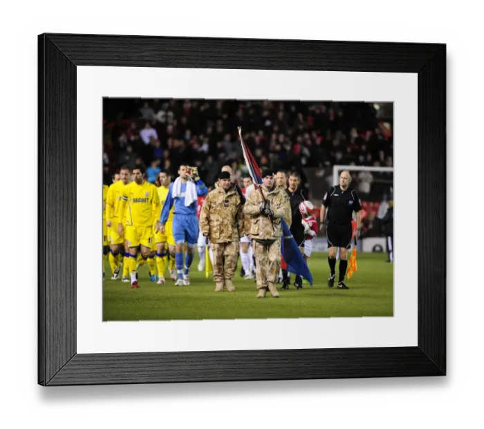 Framed Print : Bristol City vs Cardiff City: 09-10 Season Clash