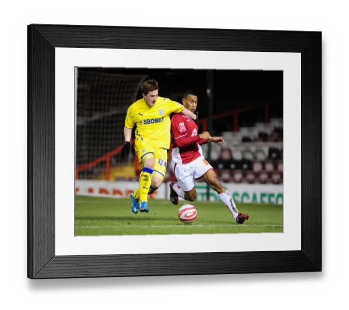 Framed Print : Bristol City vs. Cardiff City: A Football Rivalry - Season 09-10 Framed Print : Bristol City vs. Cardiff City: A Football Rivalry - Season 09-10