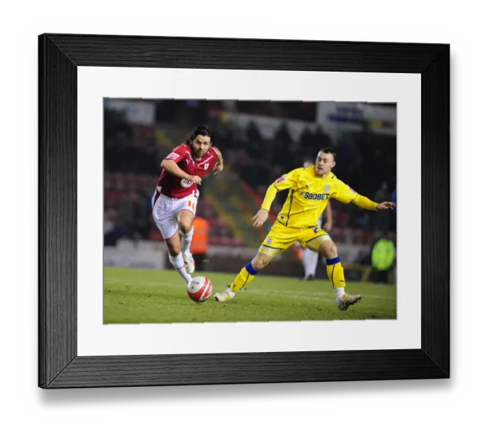 Framed Print : Bristol City vs. Cardiff City: A Football Rivalry - Season 09-10 Framed Print : Bristol City vs. Cardiff City: A Football Rivalry - Season 09-10