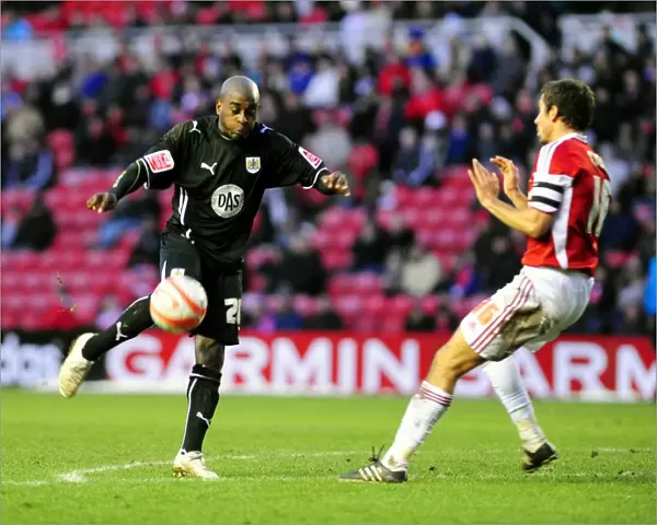 Jamal Campbell-Ryce goes close with an effort from the edge of the box