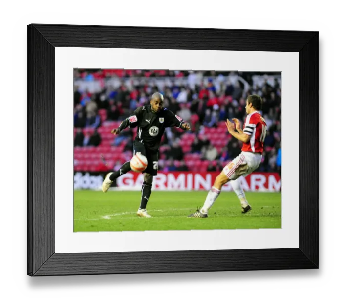 Framed Print : Jamal Campbell-Ryce goes close with an effort from the edge of the box Framed Print : Jamal Campbell-Ryce goes close with an effort from the edge of the box