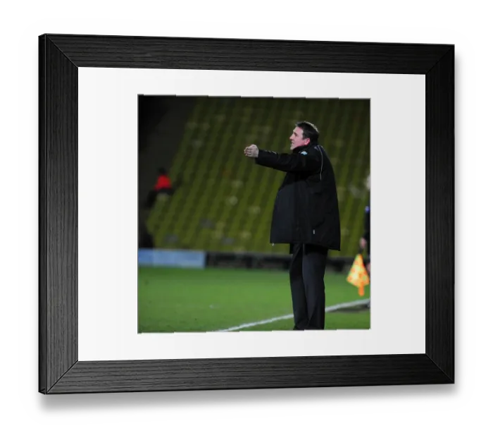 Framed Print : Watford vs. Bristol City: A Football Rivalry - Season 09-10 Framed Print : Watford vs. Bristol City: A Football Rivalry - Season 09-10