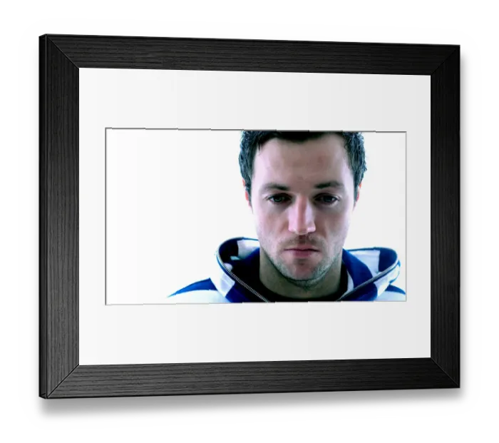 Framed Print : Ivan Sproule: A Symbol of Determination in Bristol City Football Club's 09-10 Season Framed Print : Ivan Sproule: A Symbol of Determination in Bristol City Football Club's 09-10 Season