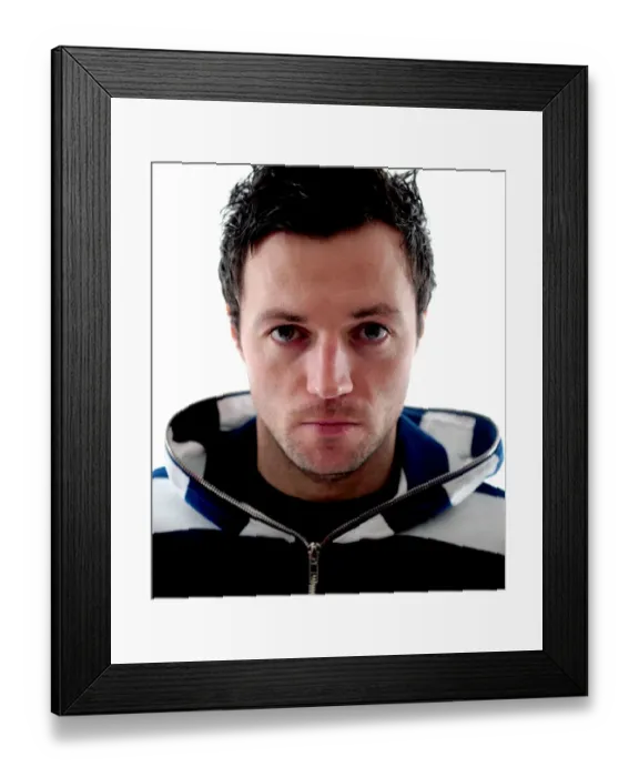 Framed Print : Ivan Sproule: A Beacon of Determination in Bristol City Football Club's 09-10 Season Framed Print : Ivan Sproule: A Beacon of Determination in Bristol City Football Club's 09-10 Season