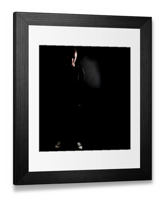 Framed Print : Nicky Maynard: Unyielding Spirit of Bristol City Football Club's 09-10 Season Framed Print : Nicky Maynard: Unyielding Spirit of Bristol City Football Club's 09-10 Season
