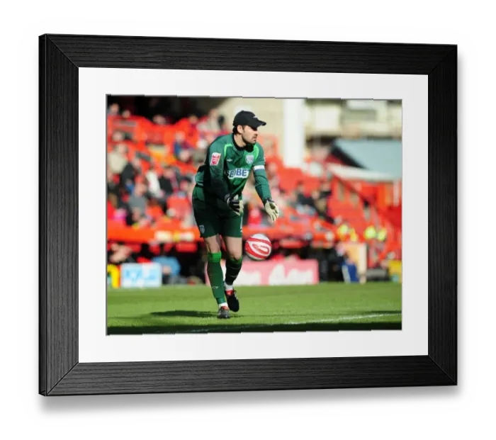 Framed Print : Bristol City vs. West Bromwich Albion: 09-10 Season Showdown Framed Print : Bristol City vs. West Bromwich Albion: 09-10 Season Showdown