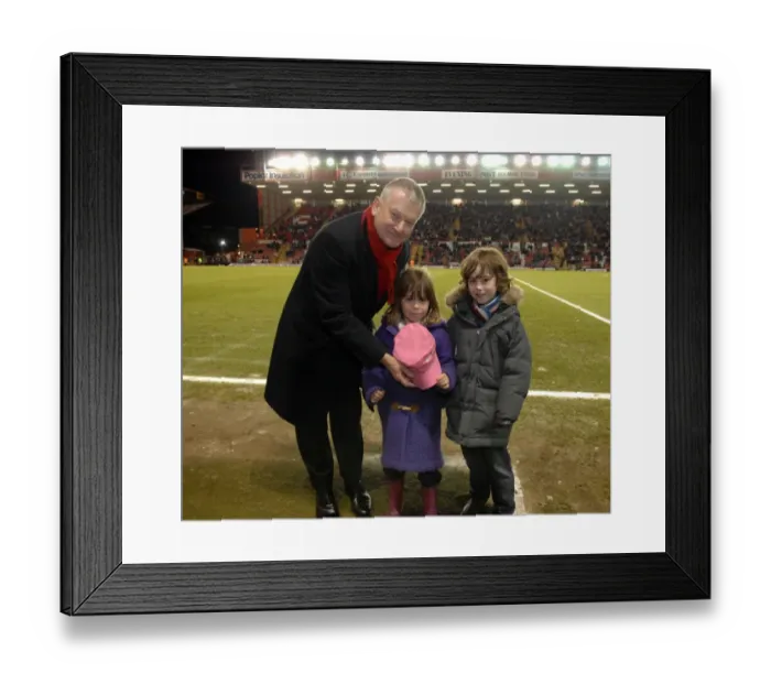 Framed Print : Bristol City vs. Leicester City: A Football Rivalry - Season 09-10 Framed Print : Bristol City vs. Leicester City: A Football Rivalry - Season 09-10