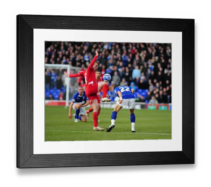 Framed Print : Football Rivalry: Bristol City vs Ipswich Town - Season 09-10 Framed Print : Football Rivalry: Bristol City vs Ipswich Town - Season 09-10