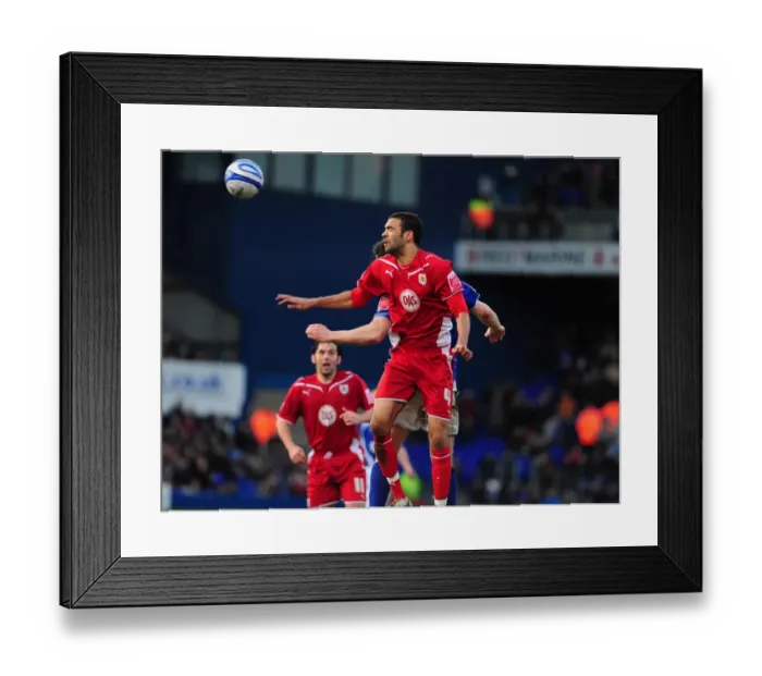 Framed Print : Battle of the Titans: Ipswich Town vs. Bristol City (Season 09-10) Framed Print : Battle of the Titans: Ipswich Town vs. Bristol City (Season 09-10)