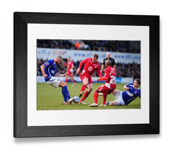 Framed Print : Clash of Titans: Ipswich Town vs. Bristol City (Season 09-10)