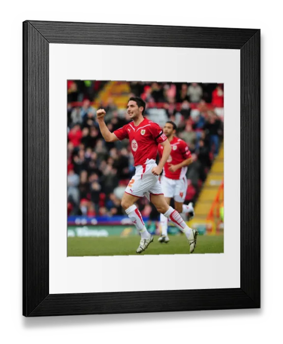 Framed Print : Bradley Orr's Euphoric Goal Celebration: A Thrilling Moment for Bristol City vs Doncaster Rovers Framed Print : Bradley Orr's Euphoric Goal Celebration: A Thrilling Moment for Bristol City vs Doncaster Rovers