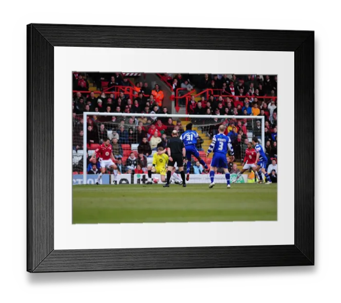 Framed Print : Bristol City vs Doncaster Rovers: A Football Rivalry - Season 09-10 Framed Print : Bristol City vs Doncaster Rovers: A Football Rivalry - Season 09-10