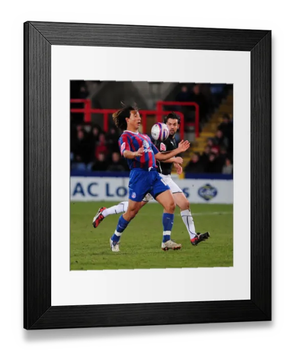 Framed Print : Battle for Supremacy: Nick Carle vs. Paul Hartley in Crystal Palace vs. Bristol City Championship Clash, Selhurst Park Stadium (March 9, 2010) Framed Print : Battle for Supremacy: Nick Carle vs. Paul Hartley in Crystal Palace vs. Bristol City Championship Clash, Selhurst Park Stadium (March 9, 2010)