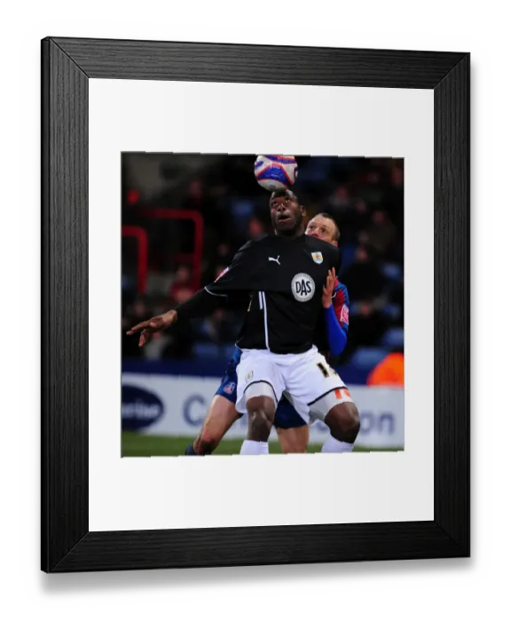 Framed Print : Clash at Selhurst Park: Akinde vs. Hill - Bristol City vs. Crystal Palace, Championship 2010 Framed Print : Clash at Selhurst Park: Akinde vs. Hill - Bristol City vs. Crystal Palace, Championship 2010