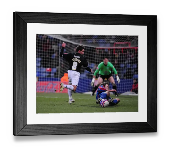 Framed Print : Johnson vs Lawrence: Intense Moment in the Championship Clash between Crystal Palace and Bristol City - 09 / 03 / 2010